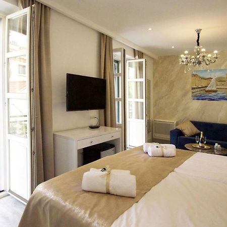 Well Of Life Luxury Rooms สปลิท ภายนอก รูปภาพ
