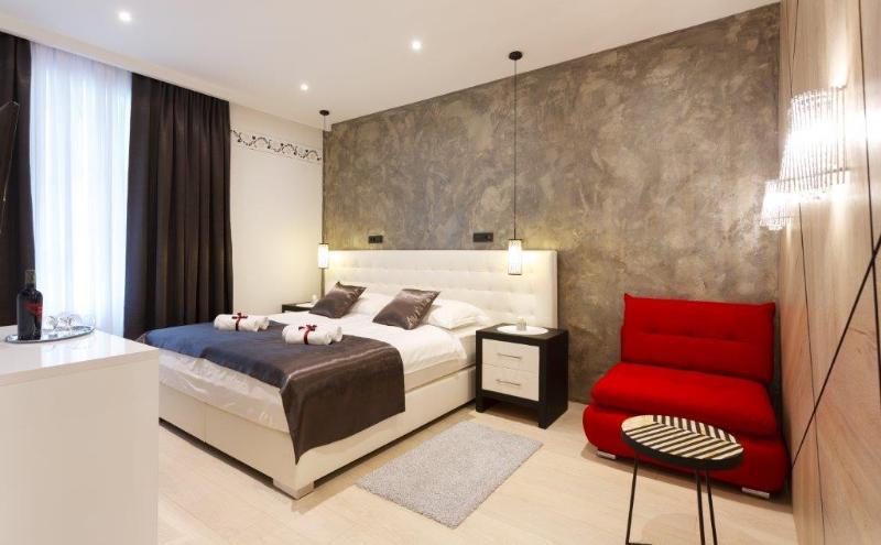 Well Of Life Luxury Rooms สปลิท ภายนอก รูปภาพ