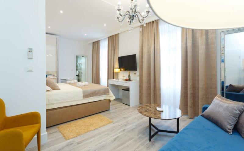 Well Of Life Luxury Rooms สปลิท ภายนอก รูปภาพ