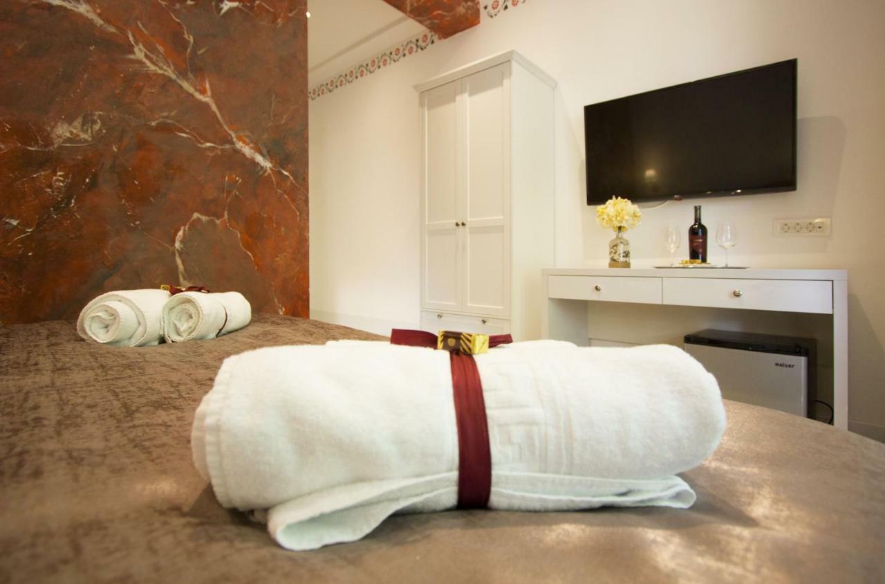 Well Of Life Luxury Rooms สปลิท ภายนอก รูปภาพ