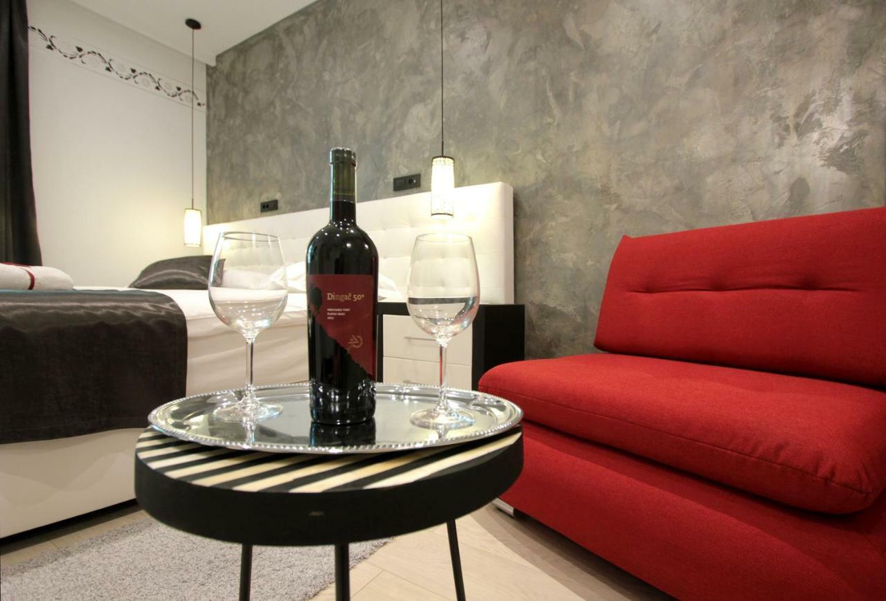 Well Of Life Luxury Rooms สปลิท ภายนอก รูปภาพ