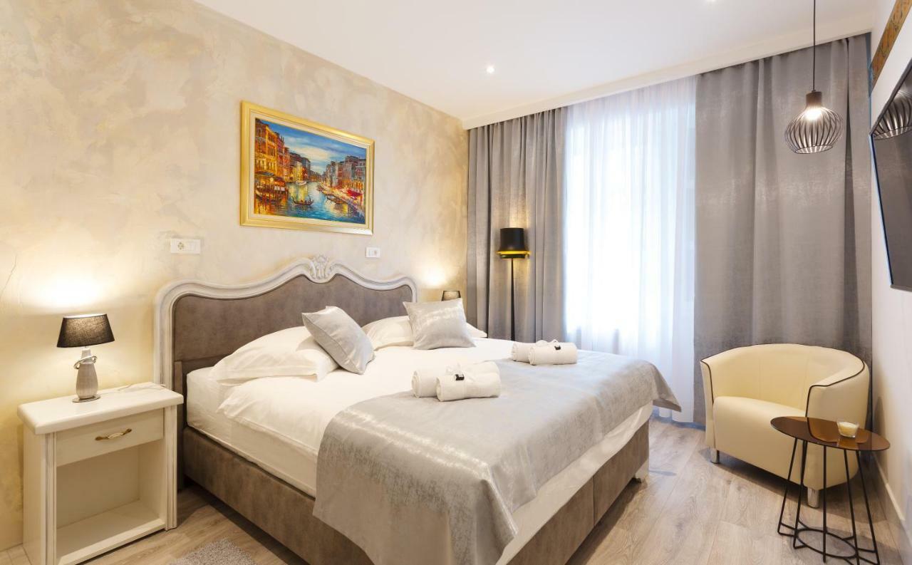Well Of Life Luxury Rooms สปลิท ภายนอก รูปภาพ